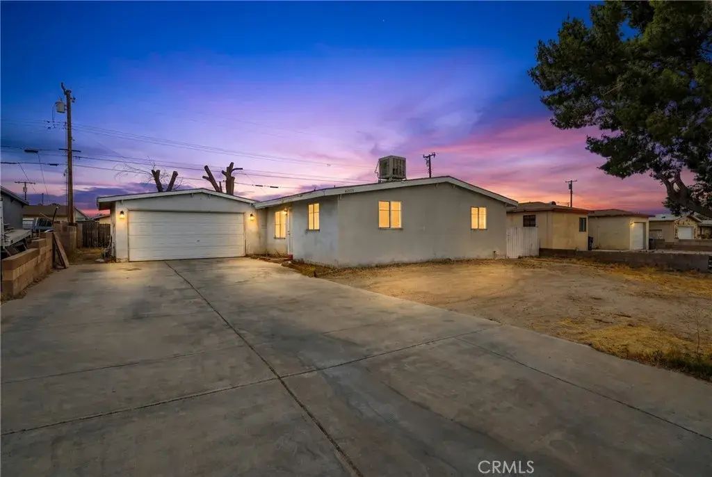 44251 Carolside Avenue, Lancaster