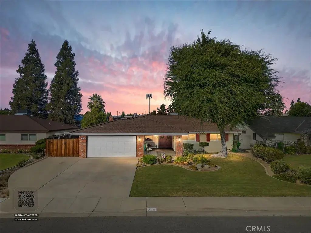 208 Glen Oaks, Bakersfield