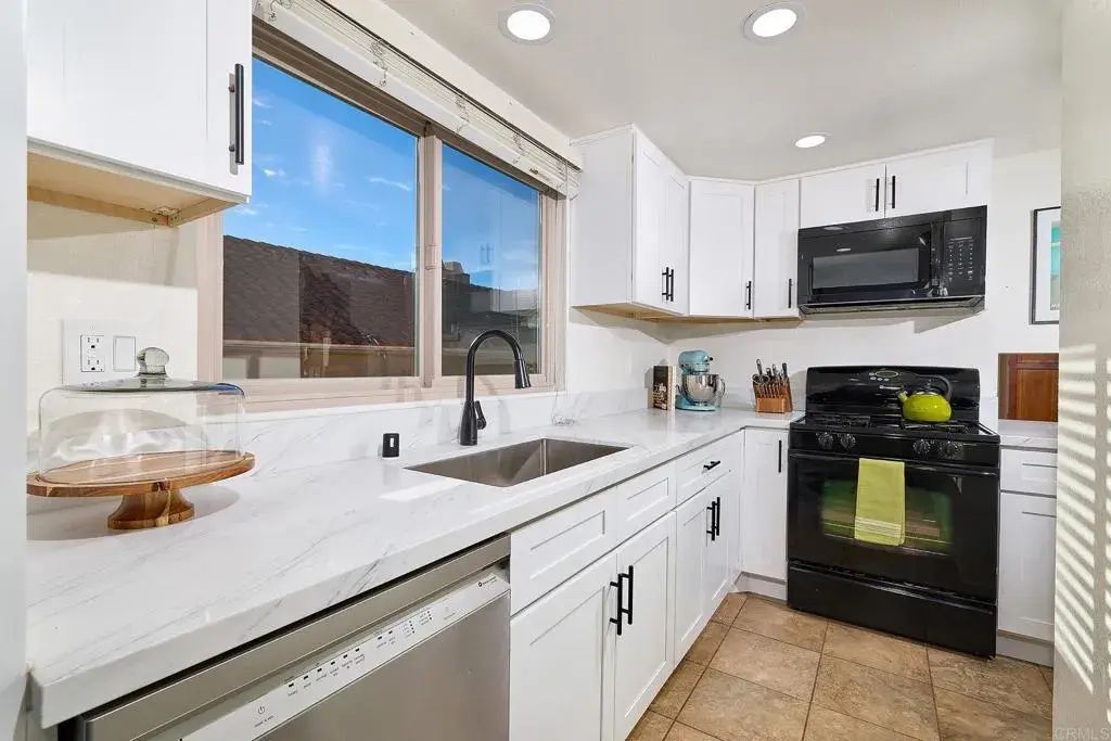 1055 Ficus Lane, San Marcos