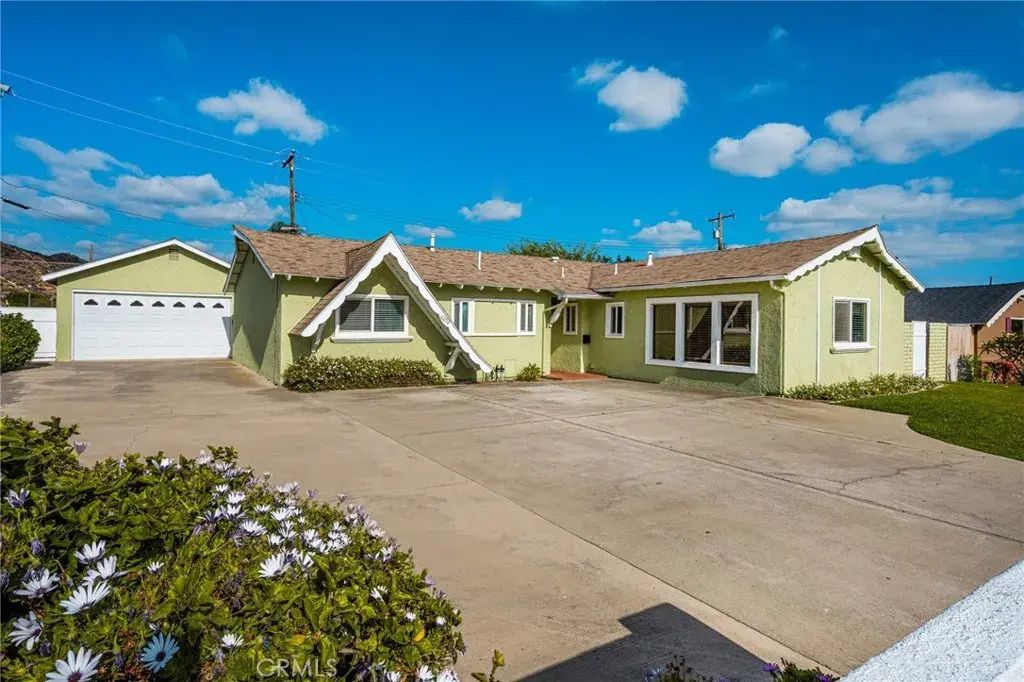11252 S Church Street, Orange