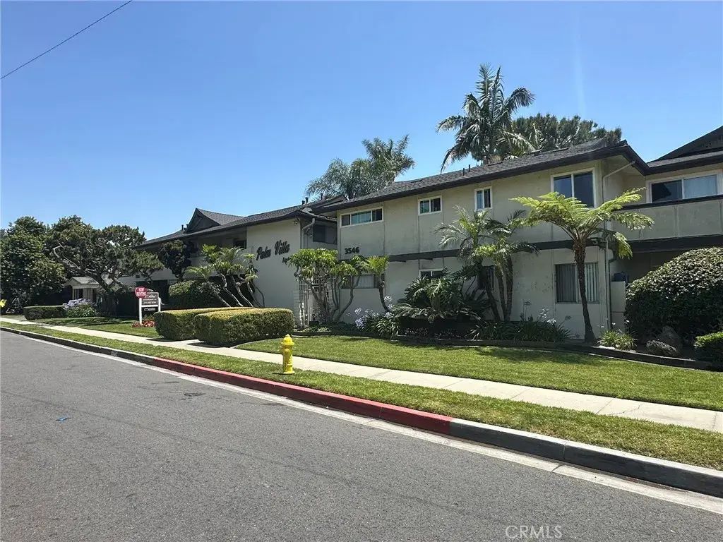 3546-3550 Los Flores Boulevard, Lynwood