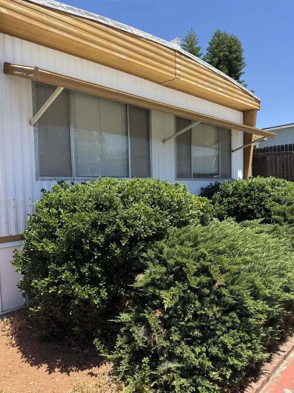 1380 Oak Hill 44, Escondido