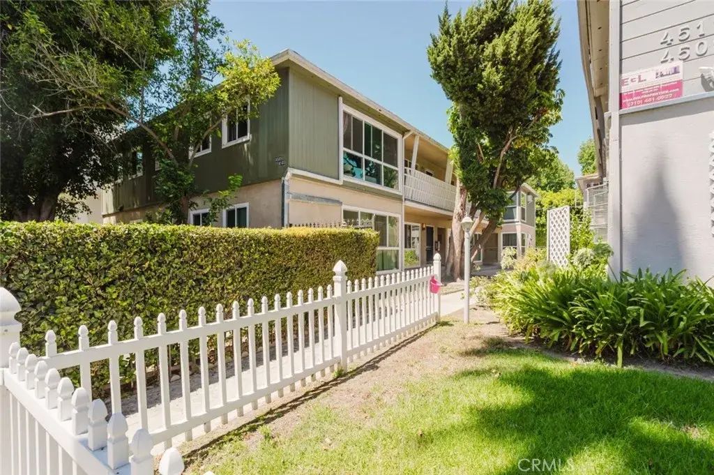 4503 Fulton Avenue B, Sherman Oaks