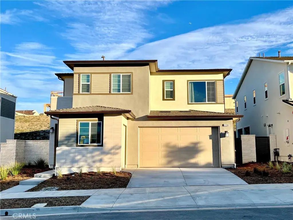 27260 Debut Place, Valencia
