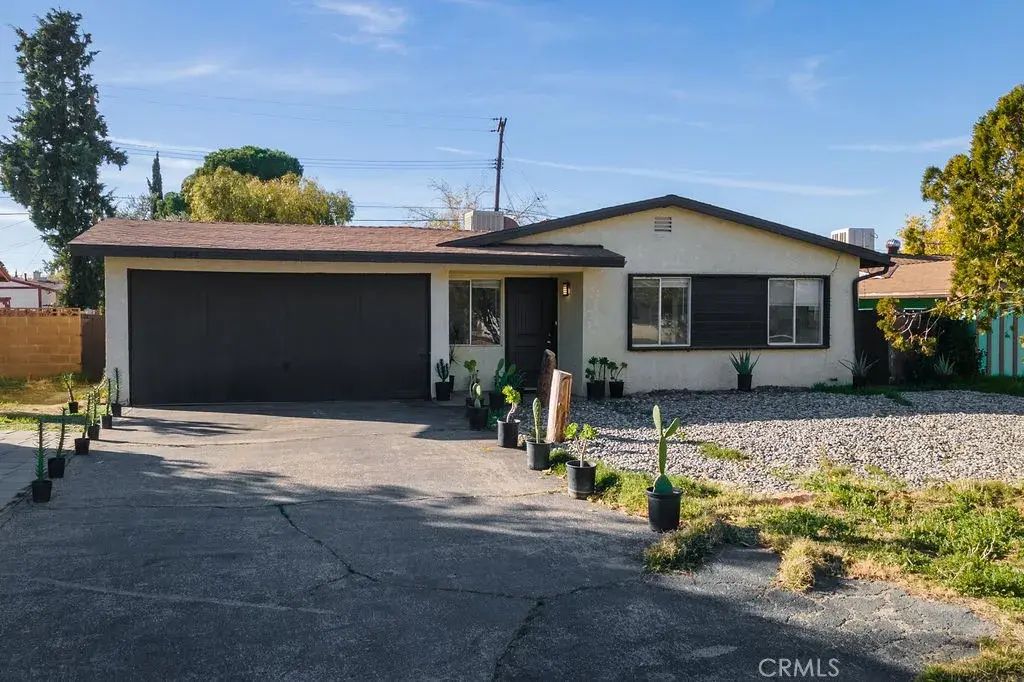 39543 Armfield Avenue, Palmdale