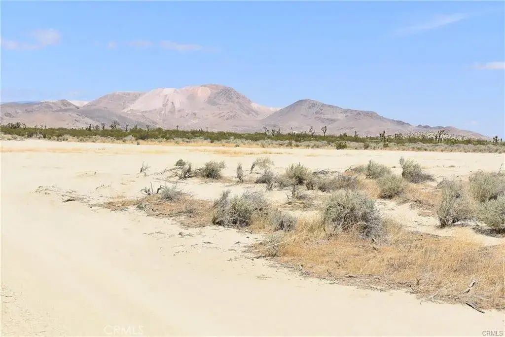 1 Clark St & N/o Champagne Ave, Mojave