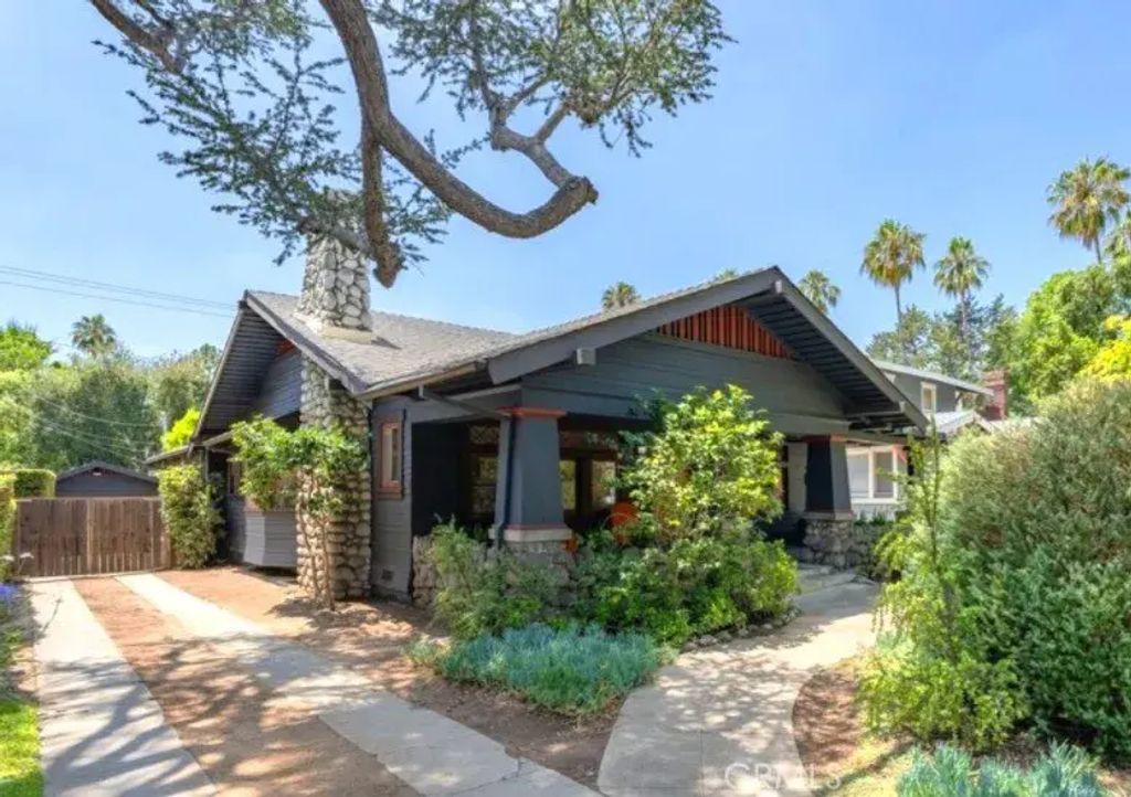 1630 Rose Villa, Pasadena