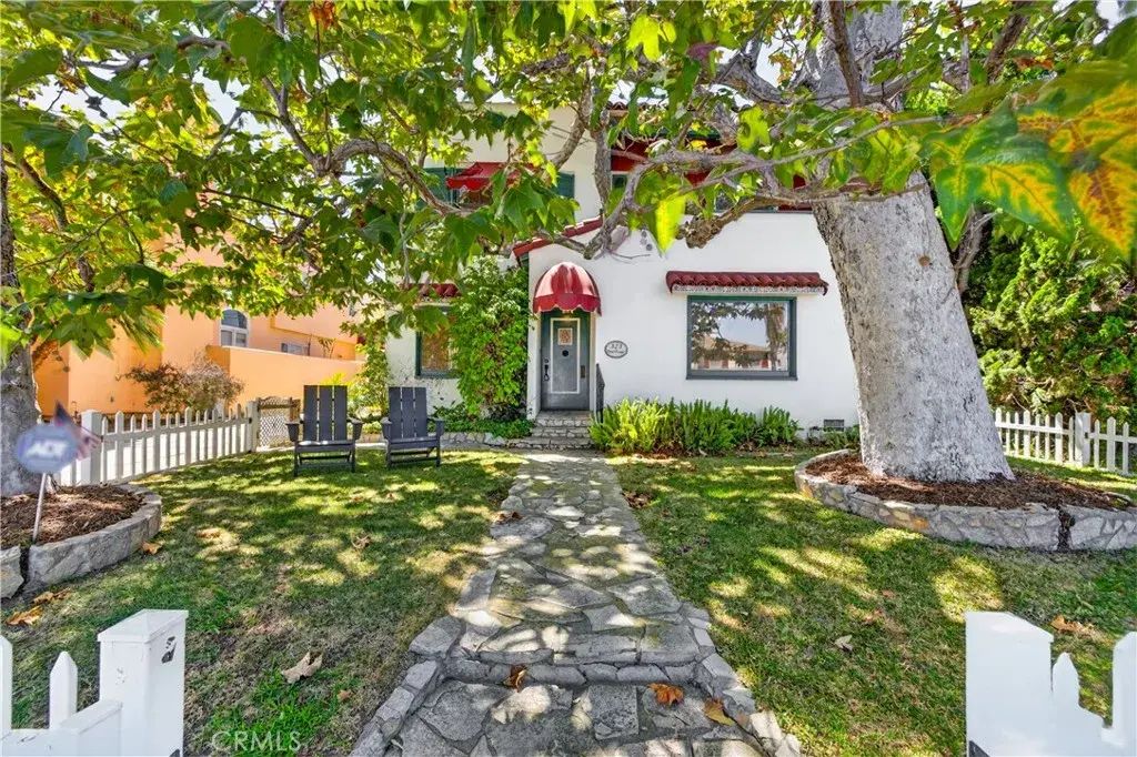 323 Park Avenue, Long Beach