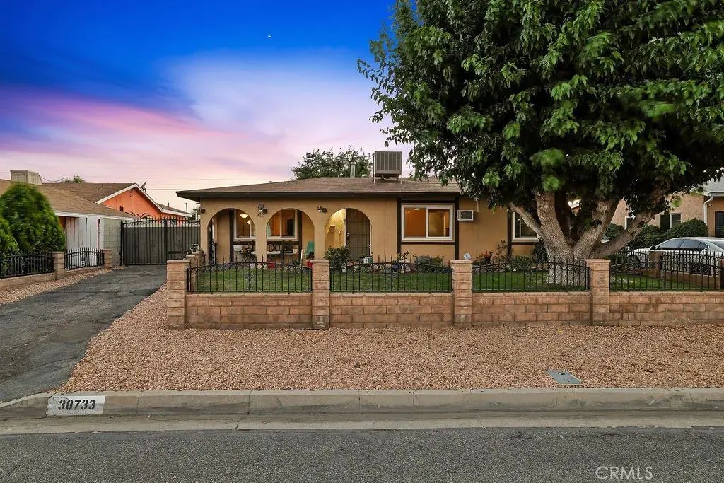 38733 Landon, Palmdale