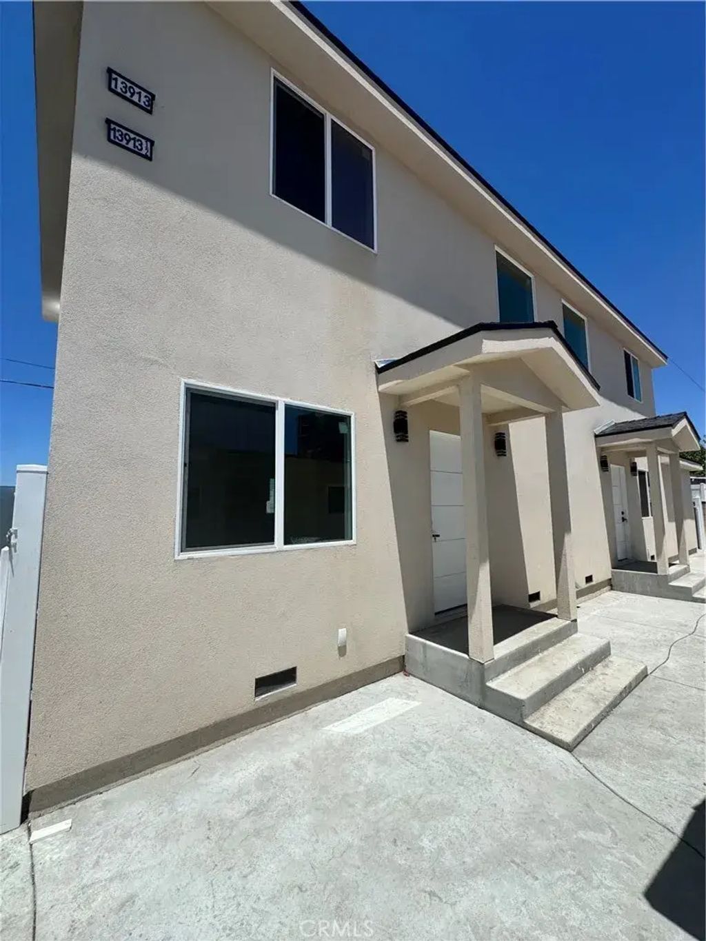 13913 Del Sur, Pacoima