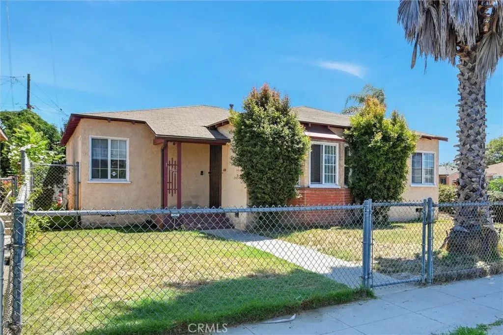 1330 E Caldwell, Compton