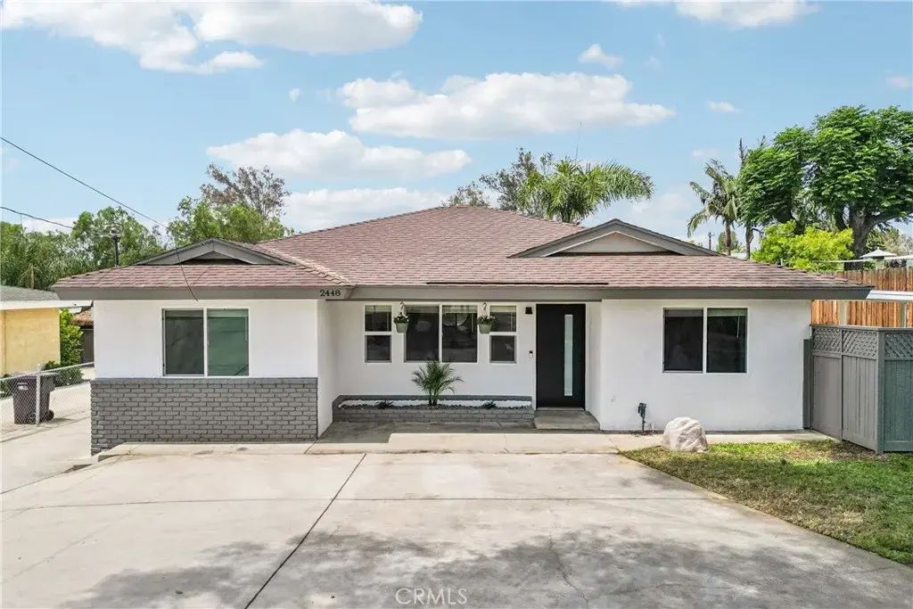 2448 Corona, Norco