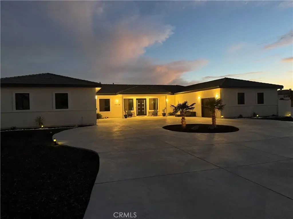 3711 W Avenue M11, Lancaster
