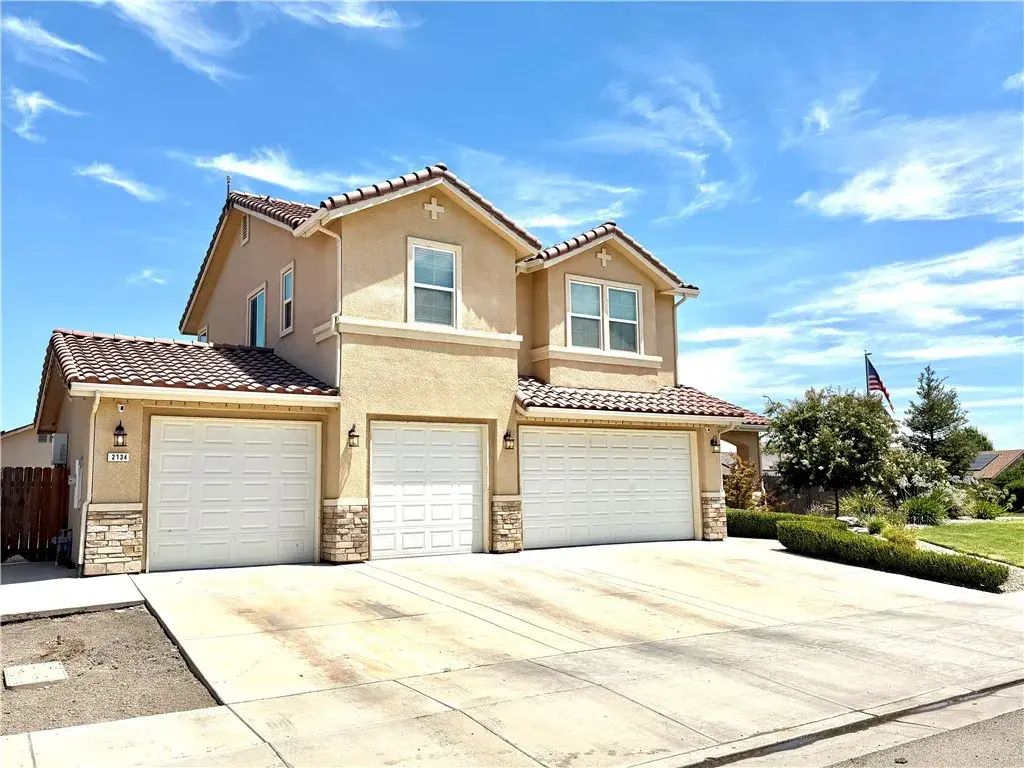 2134 George, Dos Palos