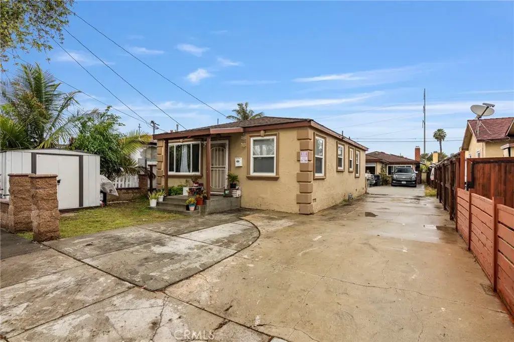4555 W 160th Street, Lawndale