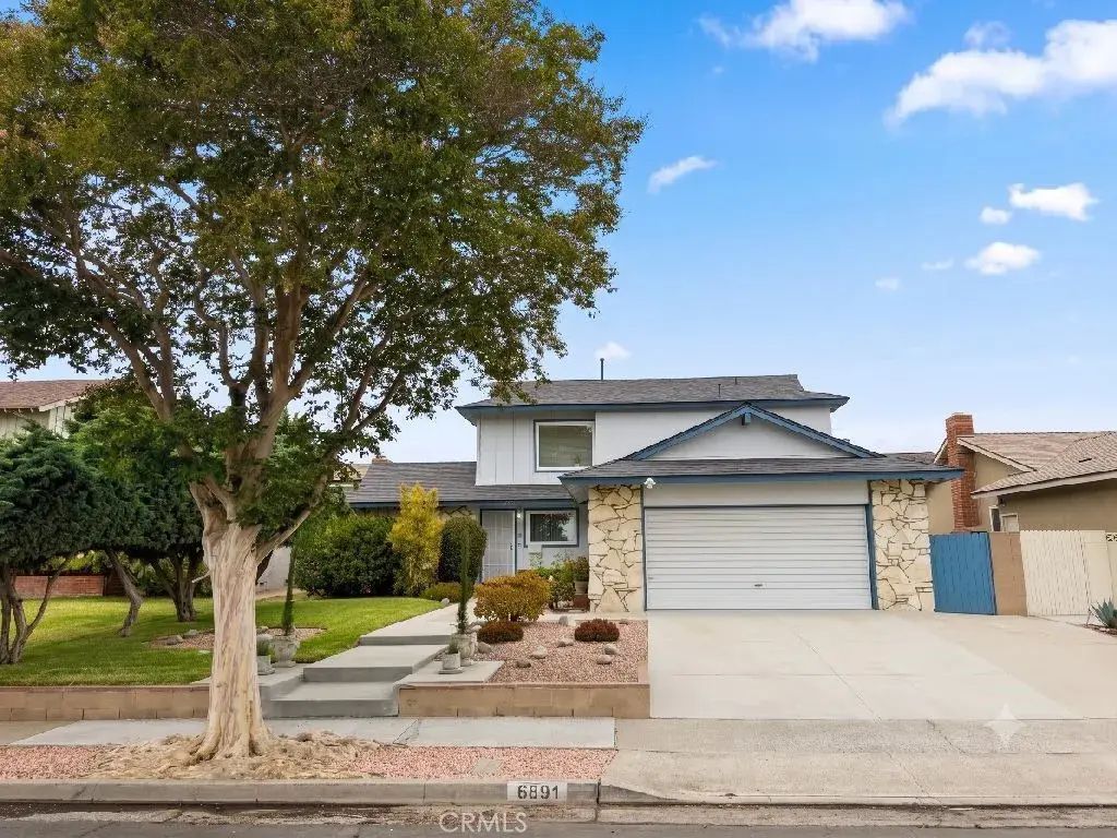 6891 Elm, Cypress