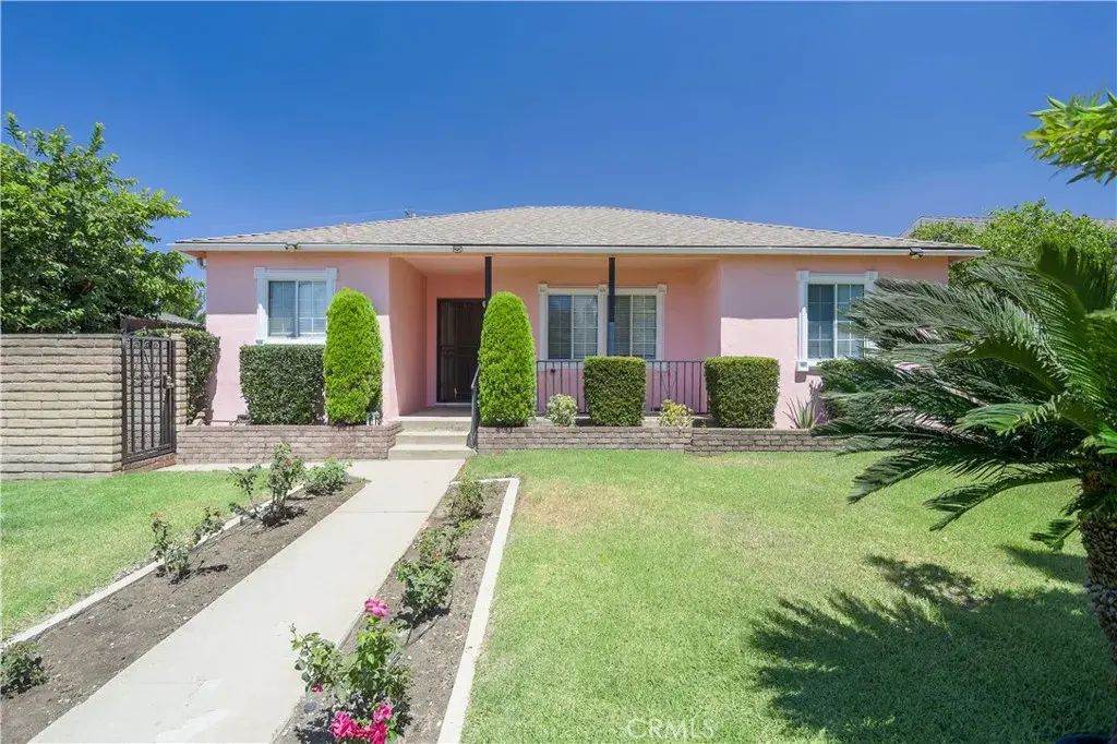13951 Terra Bella Street, Los Angeles