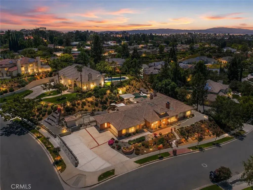 748 La Solana Drive, Redlands