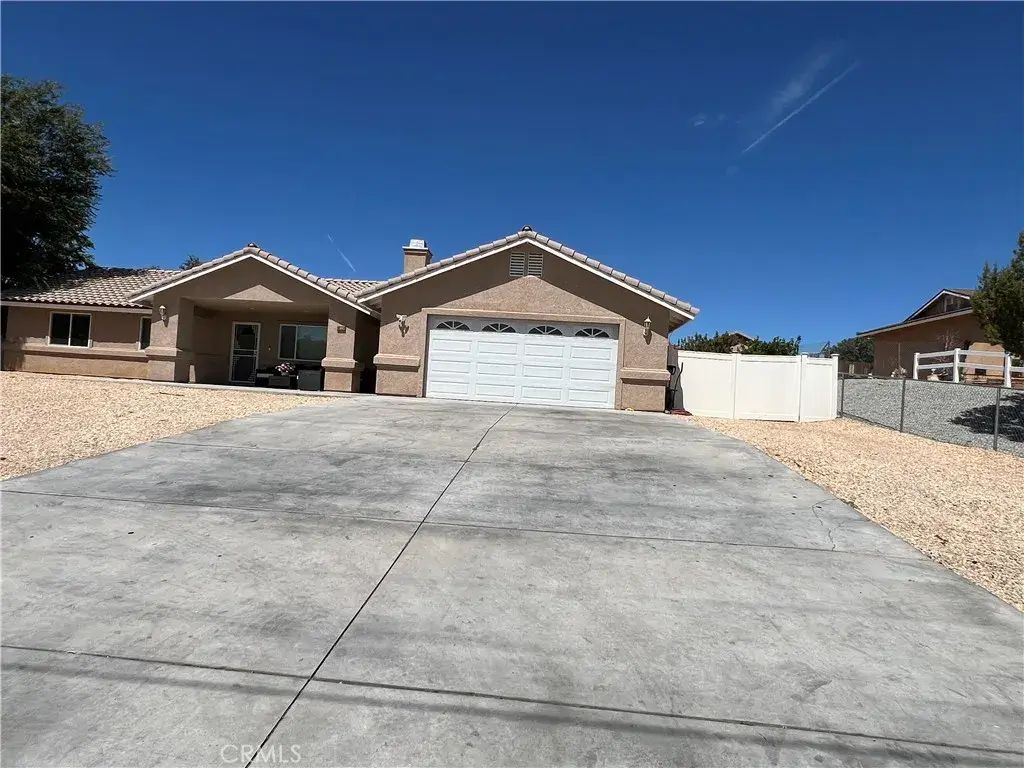 9220 Jacaranda, Hesperia