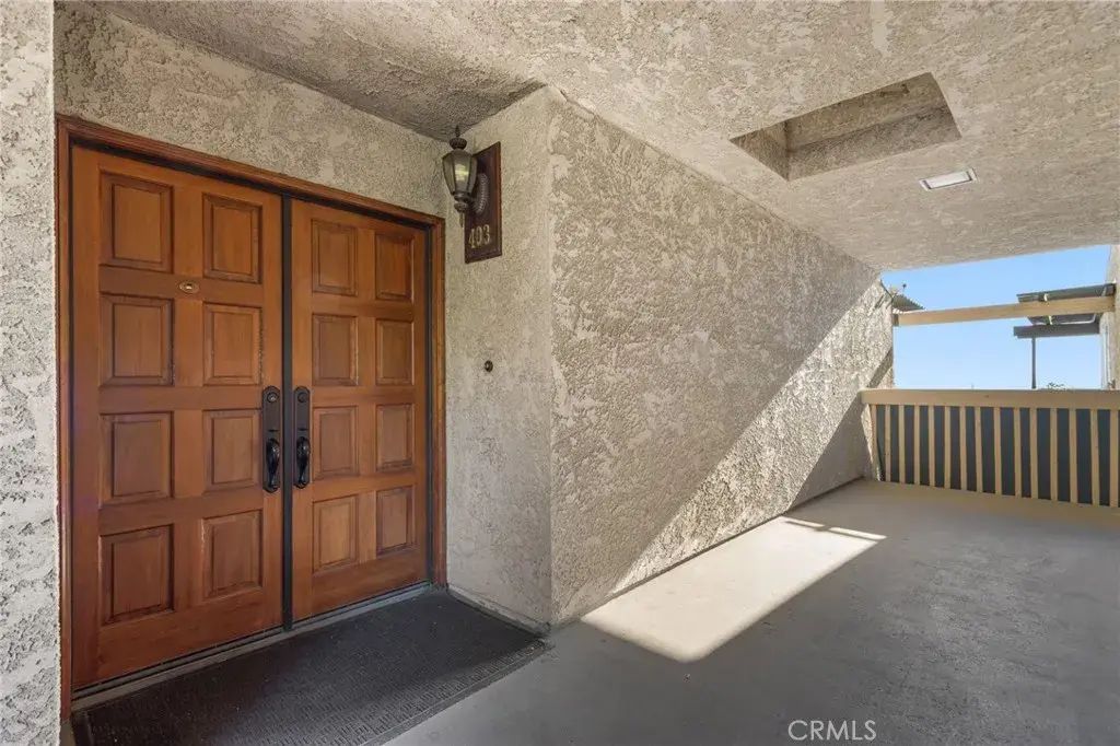 2298 Rose Avenue 403, Signal Hill