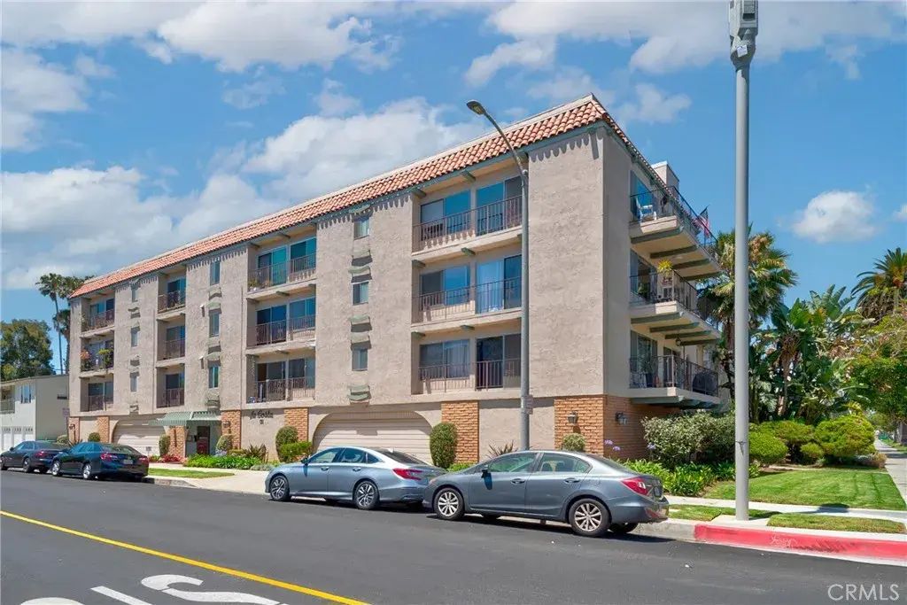 191 Kennebec 302, Long Beach