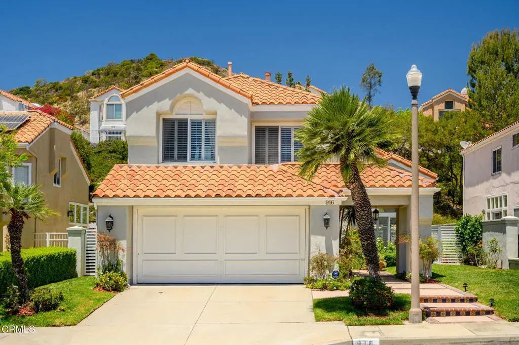 916 Calle Del Pacifico, Glendale