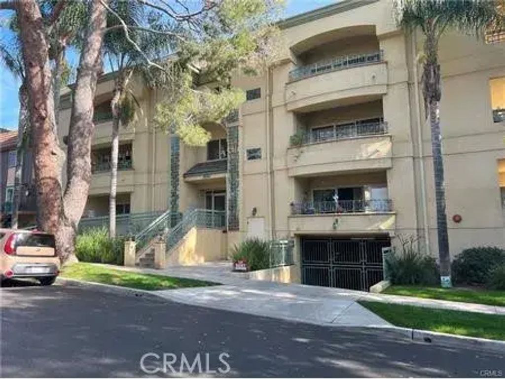 620 E Palm 302, Burbank