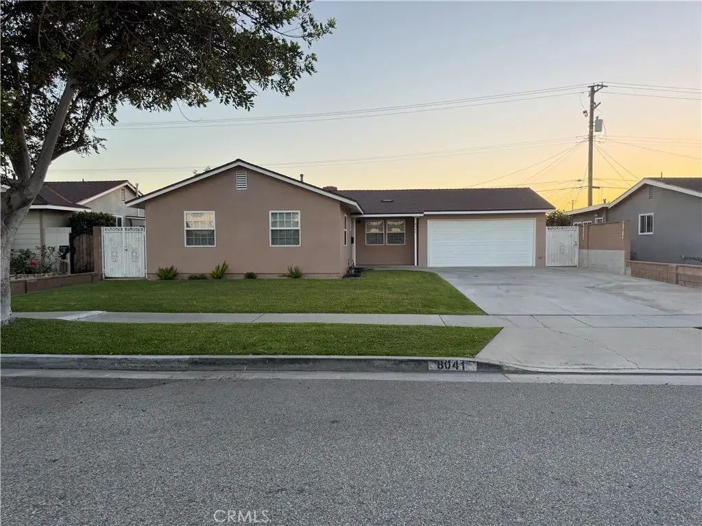 8041 San Lazaro Circle, Buena Park