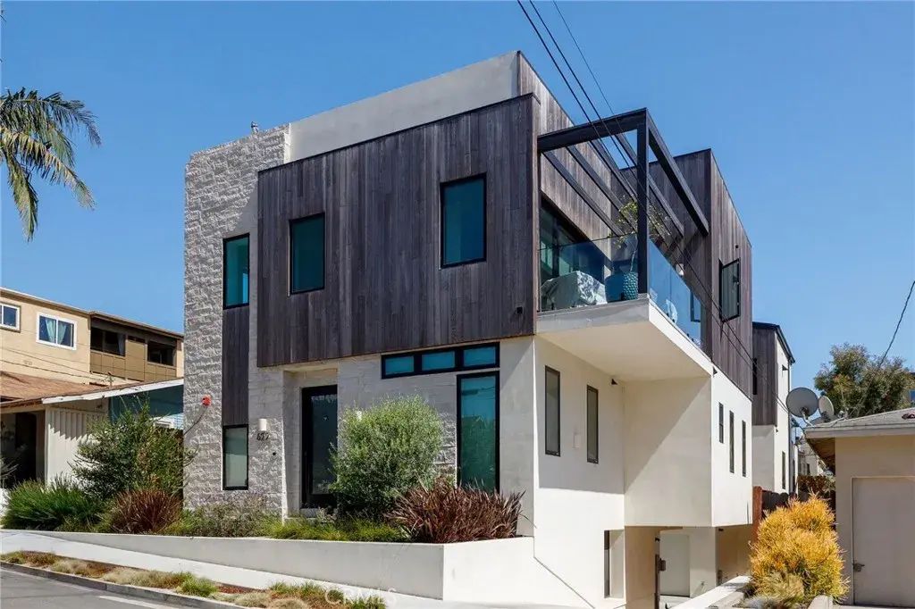 622 1st Place, Hermosa Beach