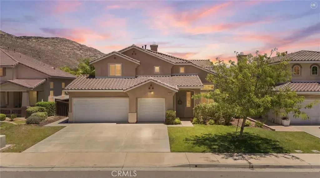 10062 Deville, Moreno Valley
