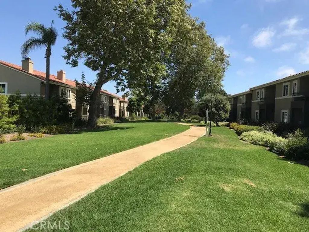 7405 Charmant Drive 1925, UNIVERSITY CITY