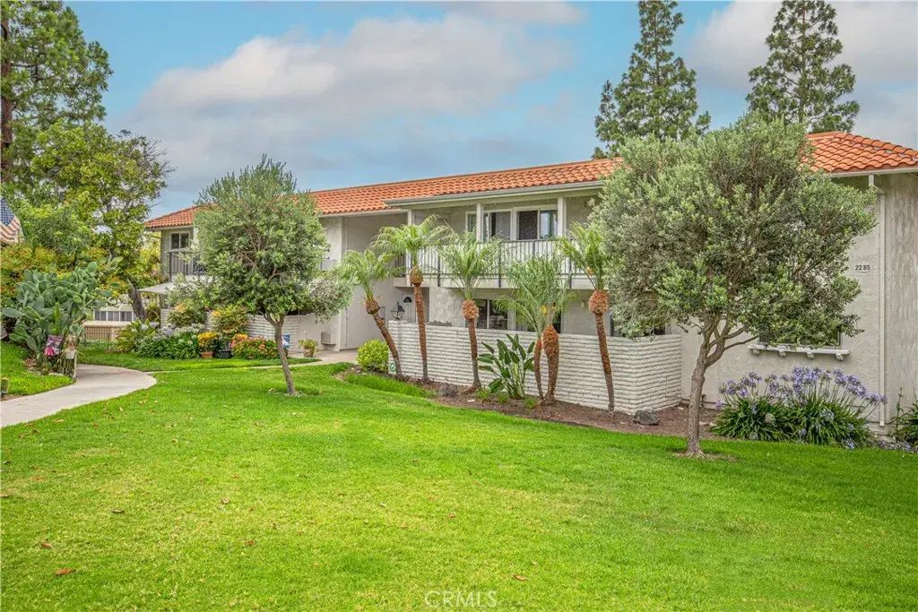 2285 Via Puerta C, Laguna Woods