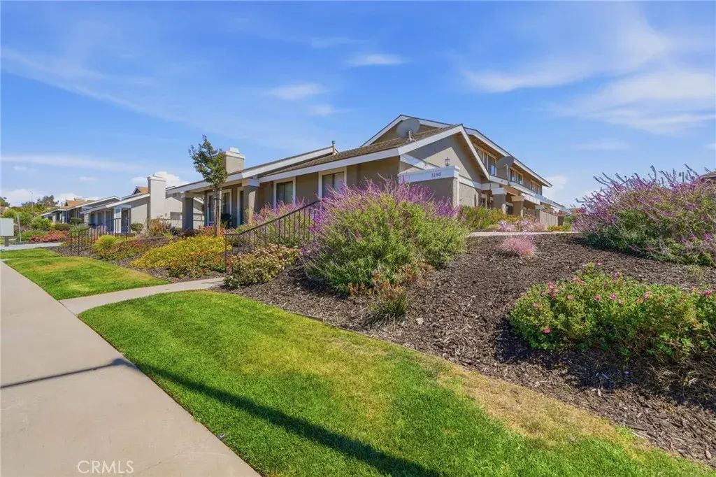 1160 Sumner Place C, Santa Maria