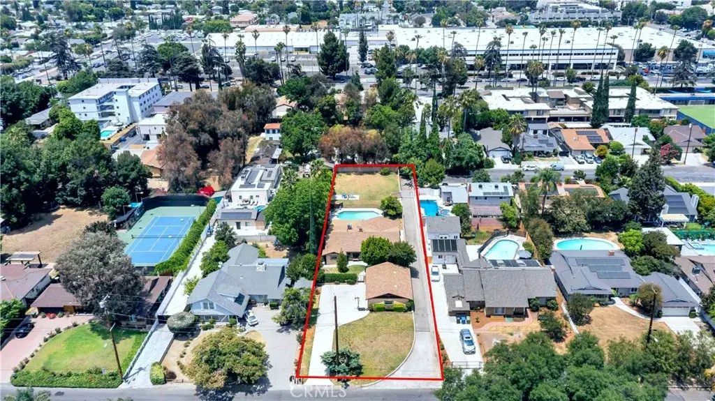 15803 Gault Street, Lake Balboa