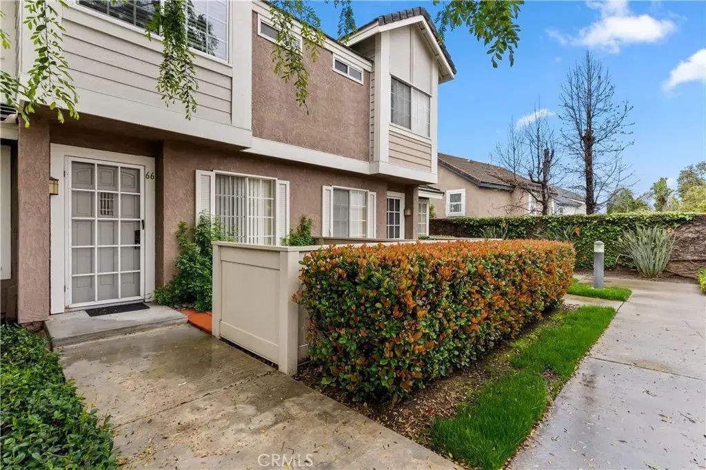 66 Christamon South, Irvine