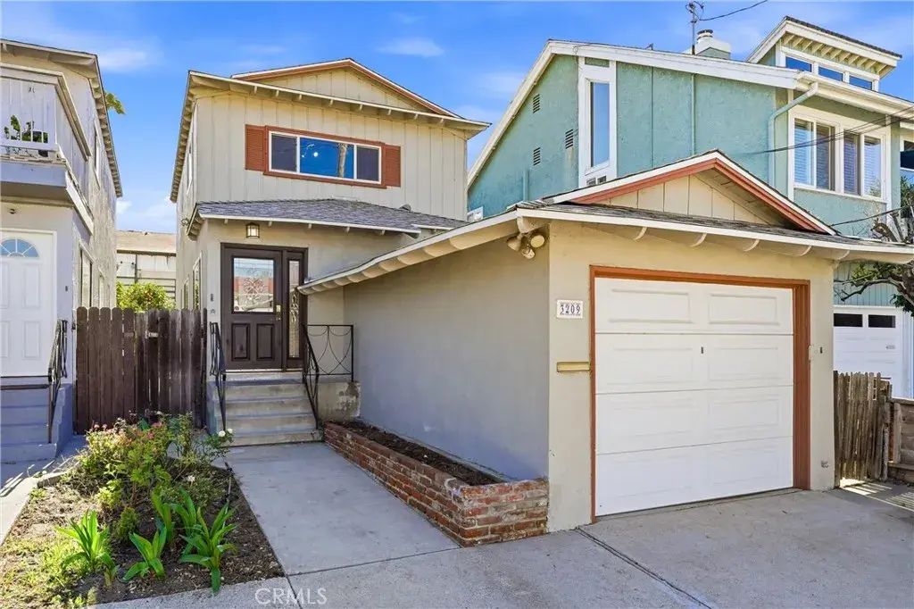 3209 S Pacific Avenue, San Pedro