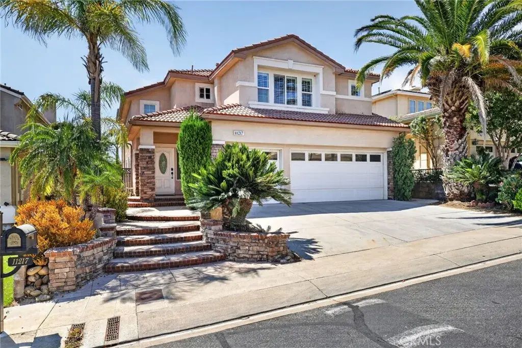 11217 Ravenna, Porter Ranch