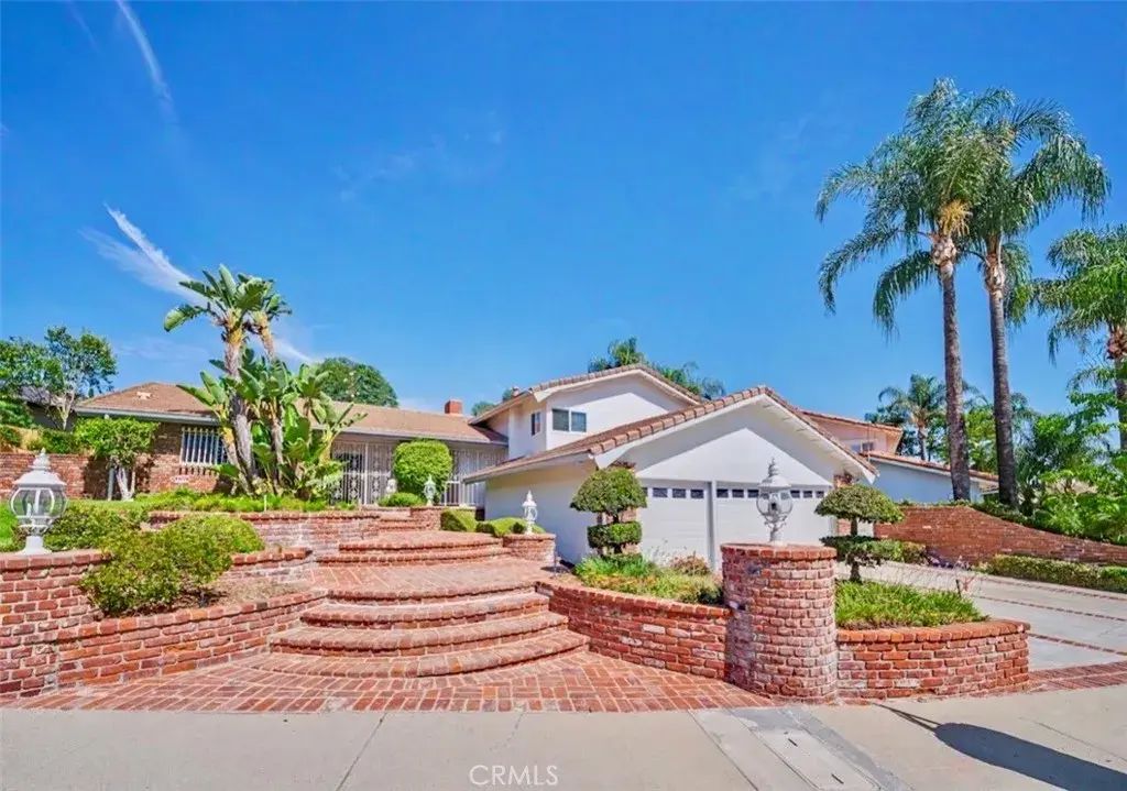 22525 Flamingo, Woodland Hills