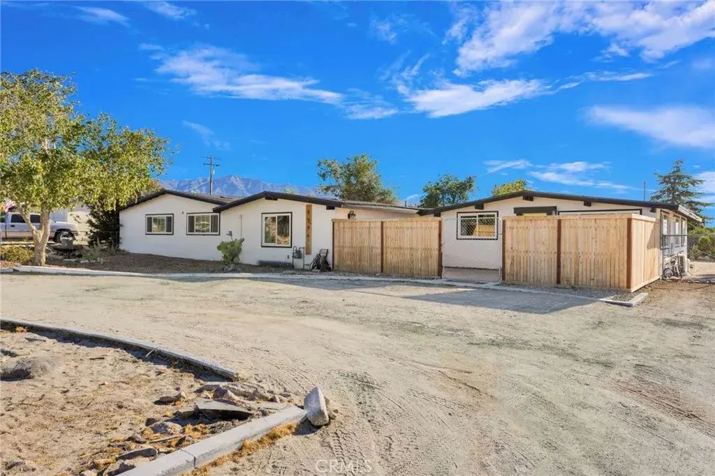 9996 Estrada, Lucerne Valley