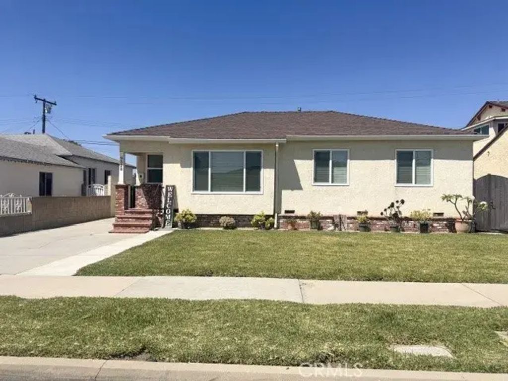 9528 Brierfield, Pico Rivera