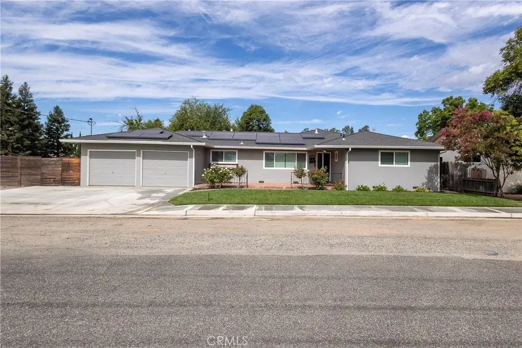 1334 East, Orland