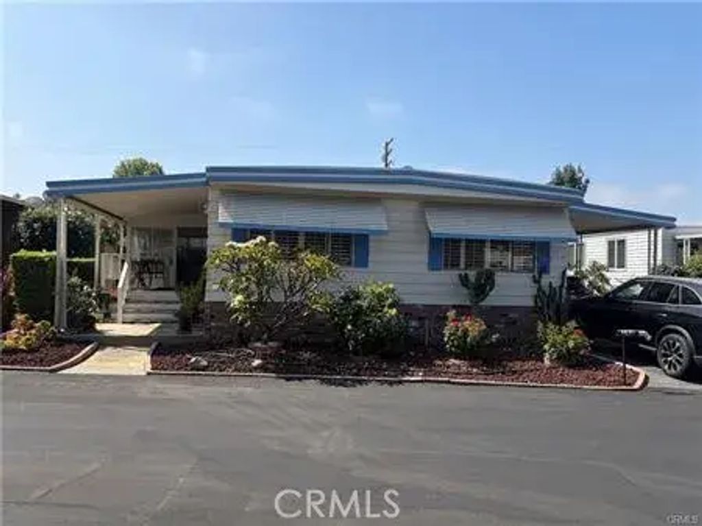 840 E Foothill 142, Azusa