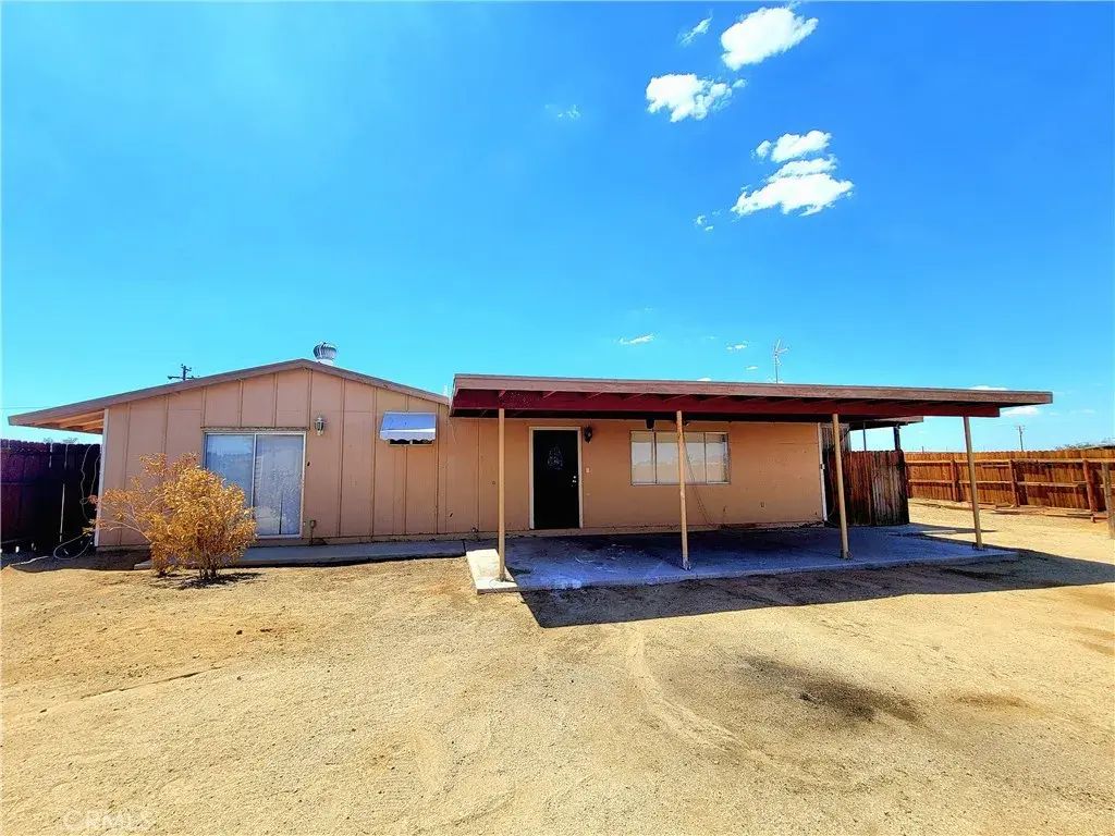 1087 Sunrise Avenue, 29 Palms