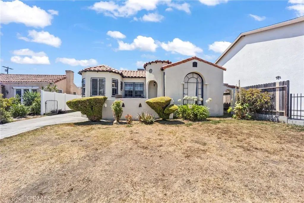 1442 W 83rd, Los Angeles