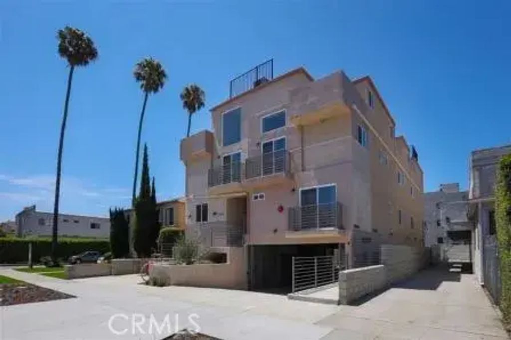 2585 S Sepulveda Boulevard 6, Los Angeles