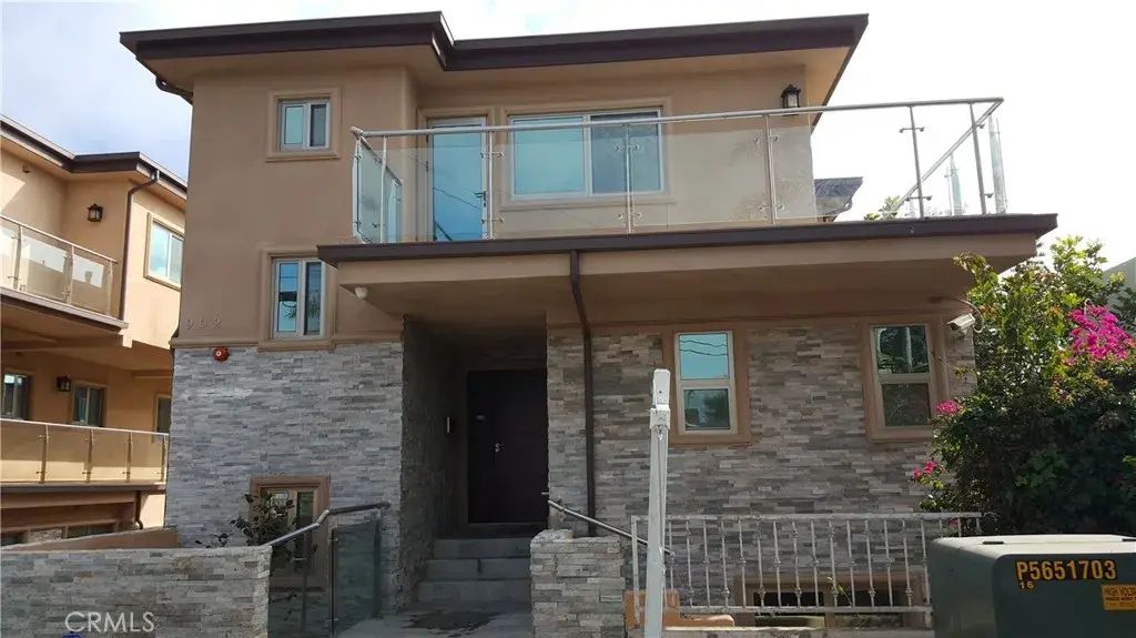 914 17th, Hermosa Beach