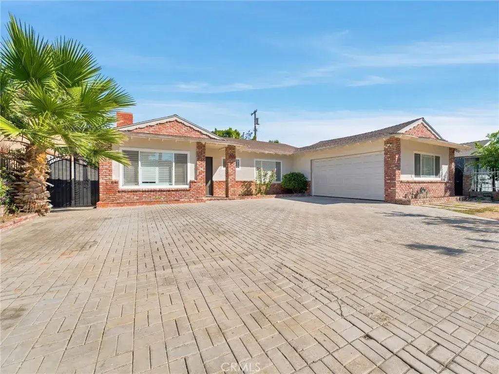 11774 Terra Bella Street, Sylmar
