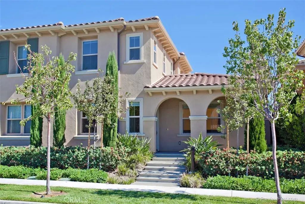 34 Roycroft, Irvine