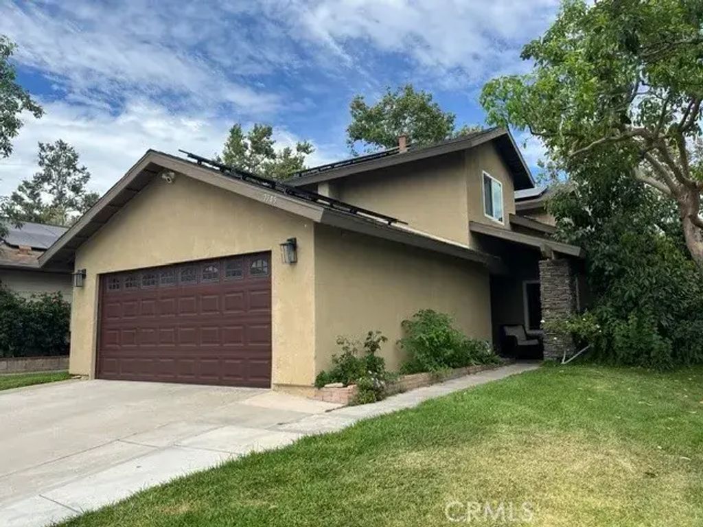 7945 Cooper, Fontana