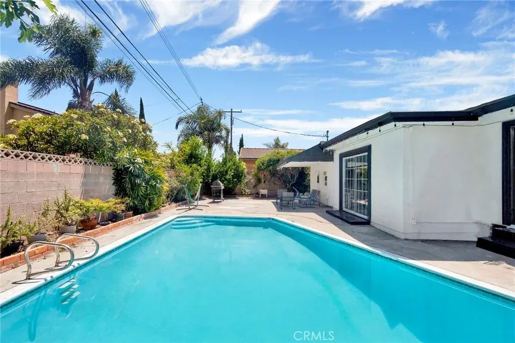 10236 Mattock Avenue, Downey